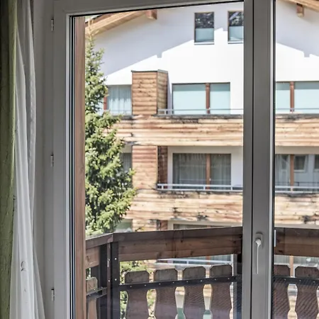 Apartment Chateau B-3 By Interhome *