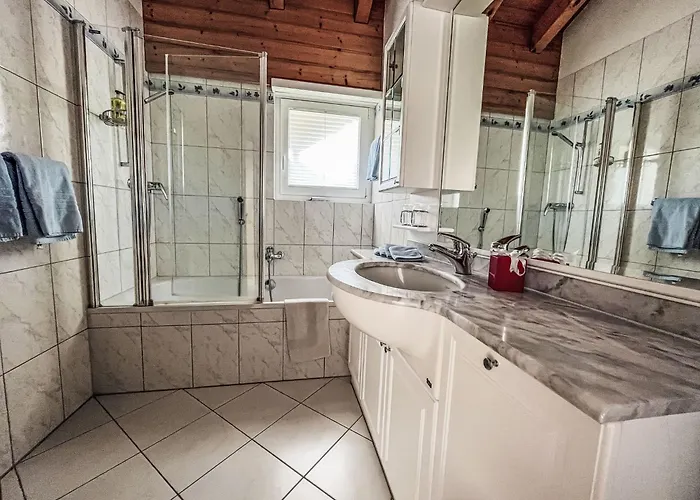 Lägenhet Chateau B-3 By Interhome *